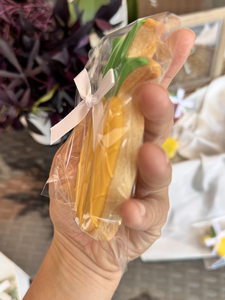 Tutti Frutti Cookies