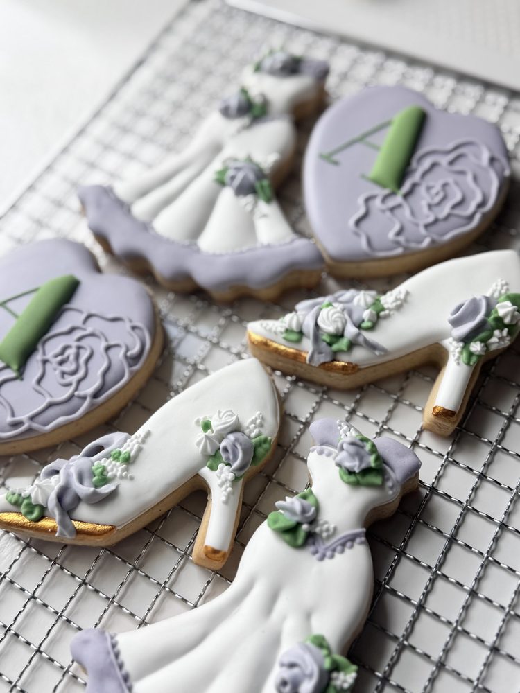 Elegant Dress Sugar Cookieswer