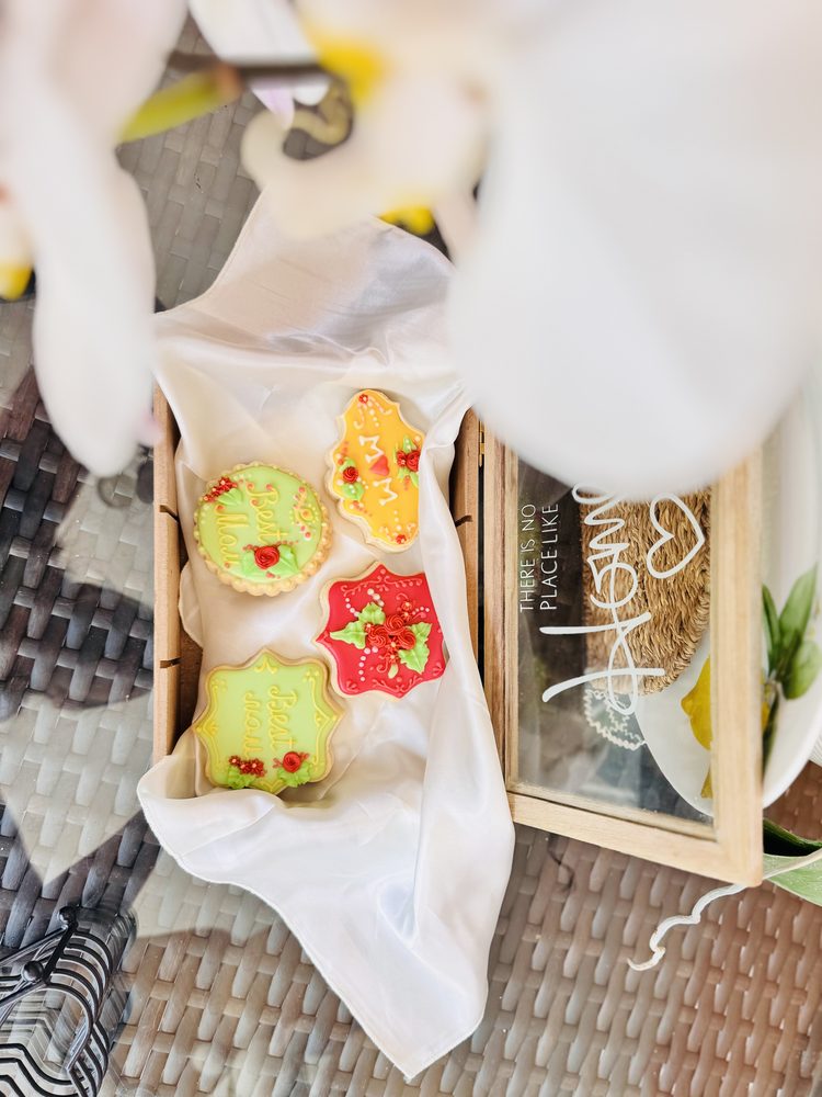 Luxury Floral Mother’s Day Cookies