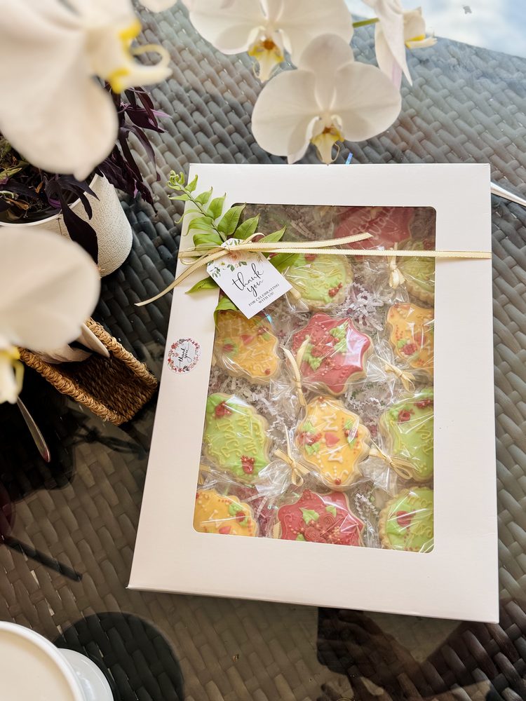 Luxury Floral Mother’s Day Cookies