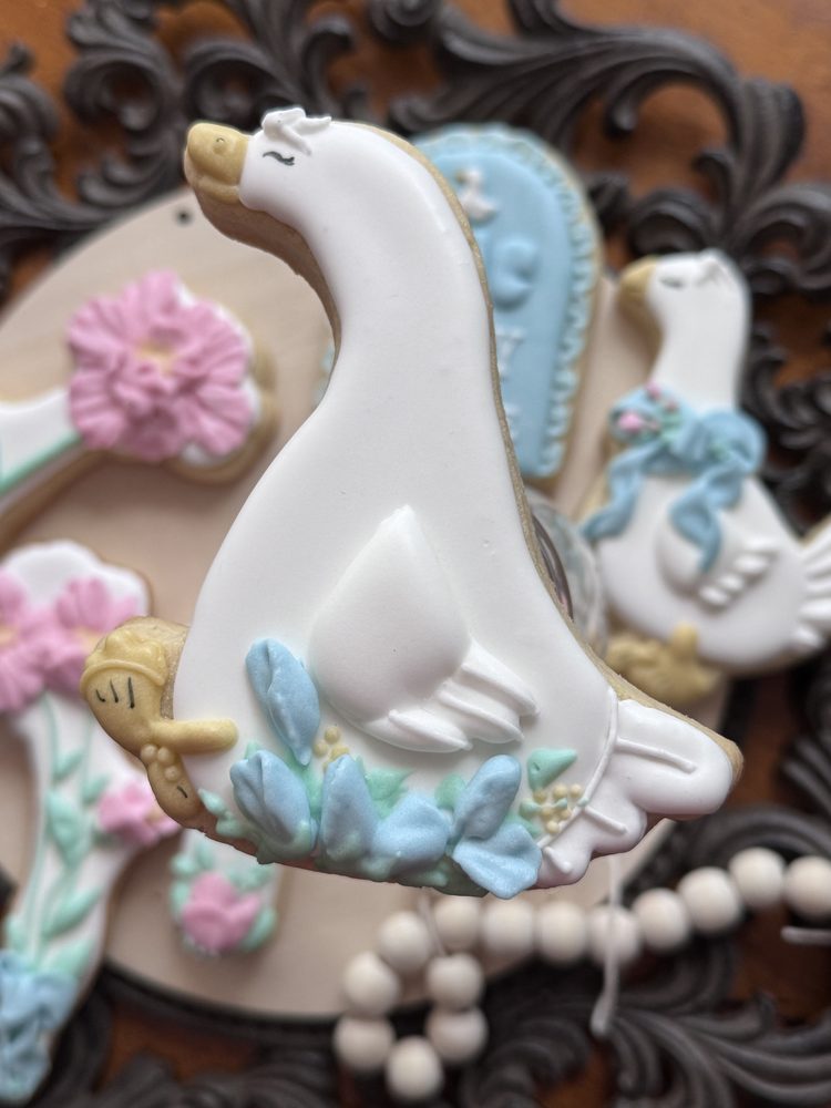 12 One Silly Goose first birthday cookies