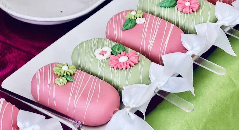 Tropical Hibiscus Bliss Party