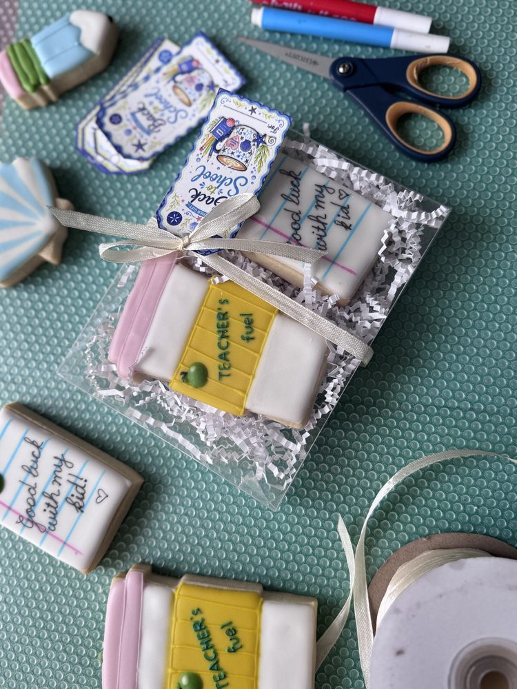 Personalized Back-to-School Teacher Cookie Gift Set