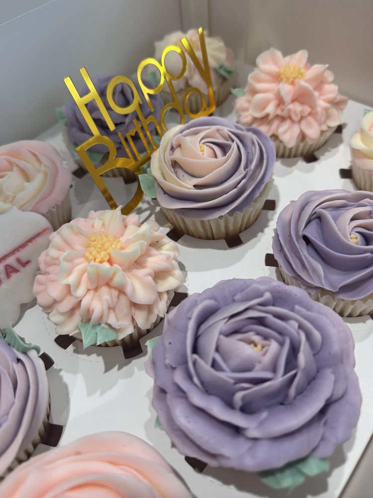 Floral Cupcakes in a box