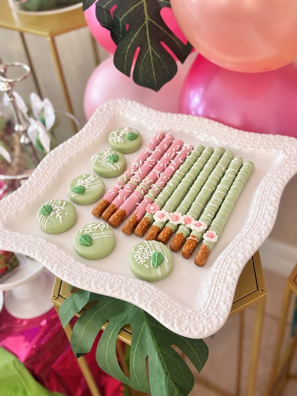 Dipped Berry Treats